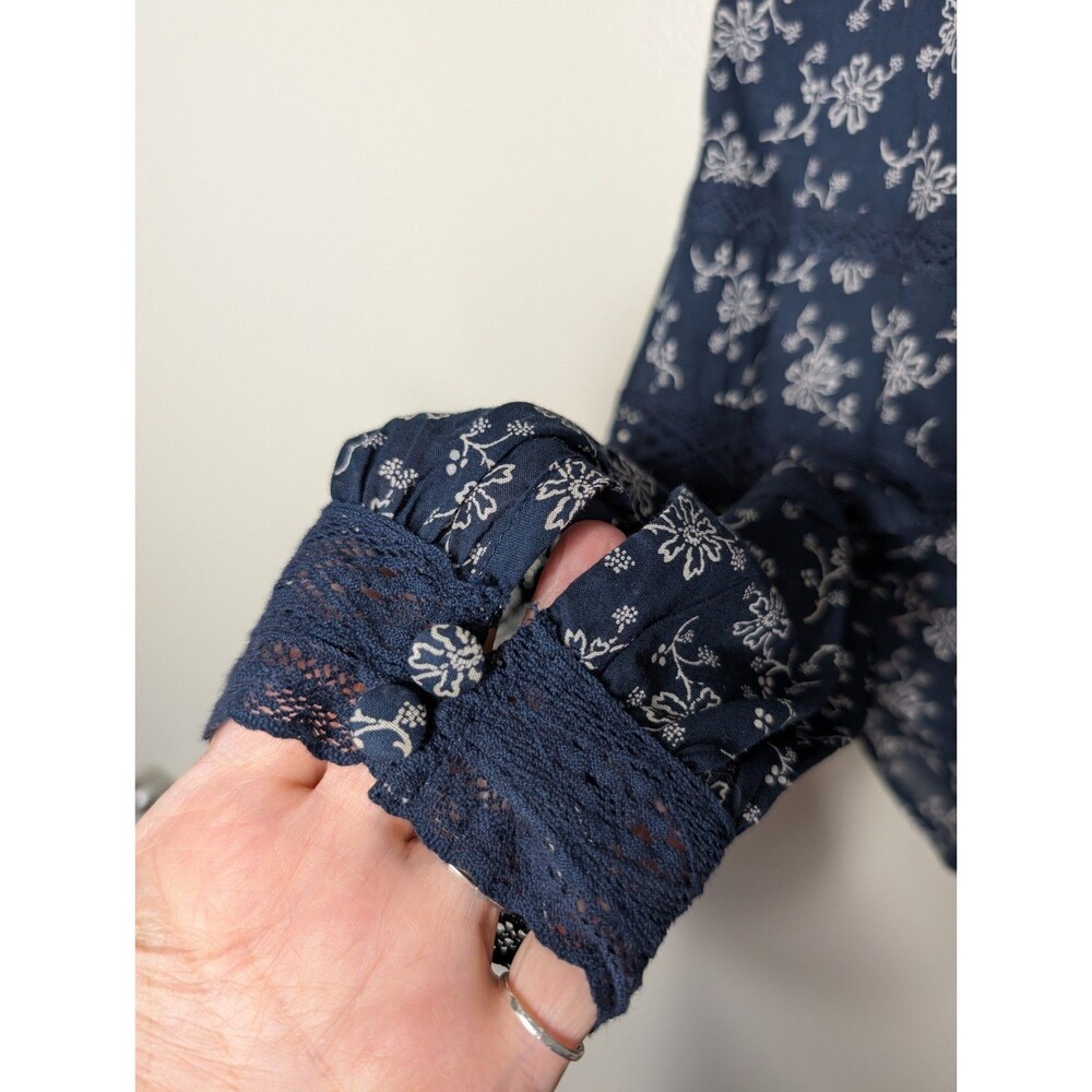 Veronica Beard Kent Floral blouse embroidered sz 10 - Picture 7 of 8